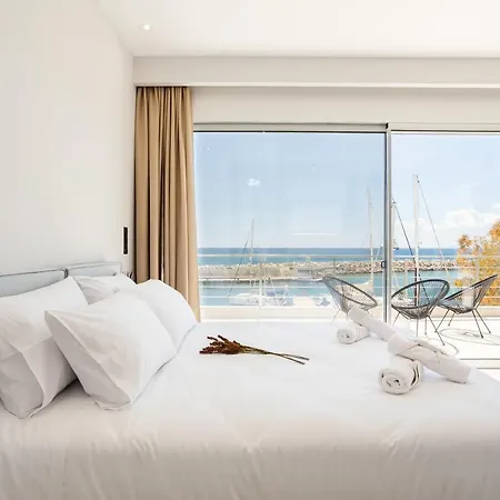 Yin & Yang Studio, Marina Hideout In Apartamento *