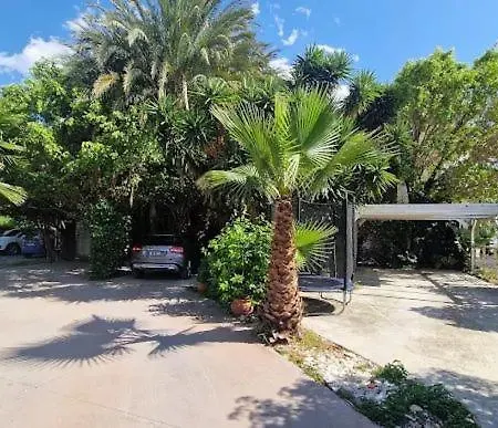 Apartamento Yin & Yang Studio, Marina Hideout In *