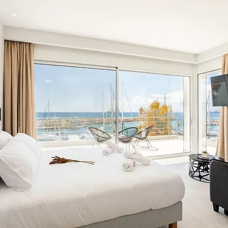 Yin & Yang Studio, Marina Hideout In Apartment Kalamata