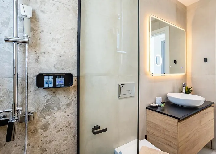 Yin & Yang Studio, Marina Hideout In Lejlighed *