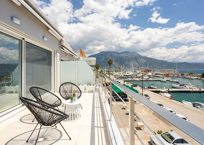 Yin & Yang Studio, Marina Hideout In Lejlighed Kalamata