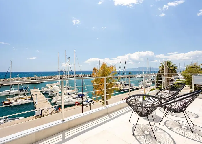 Yin & Yang Studio, Marina Hideout In Lejlighed *